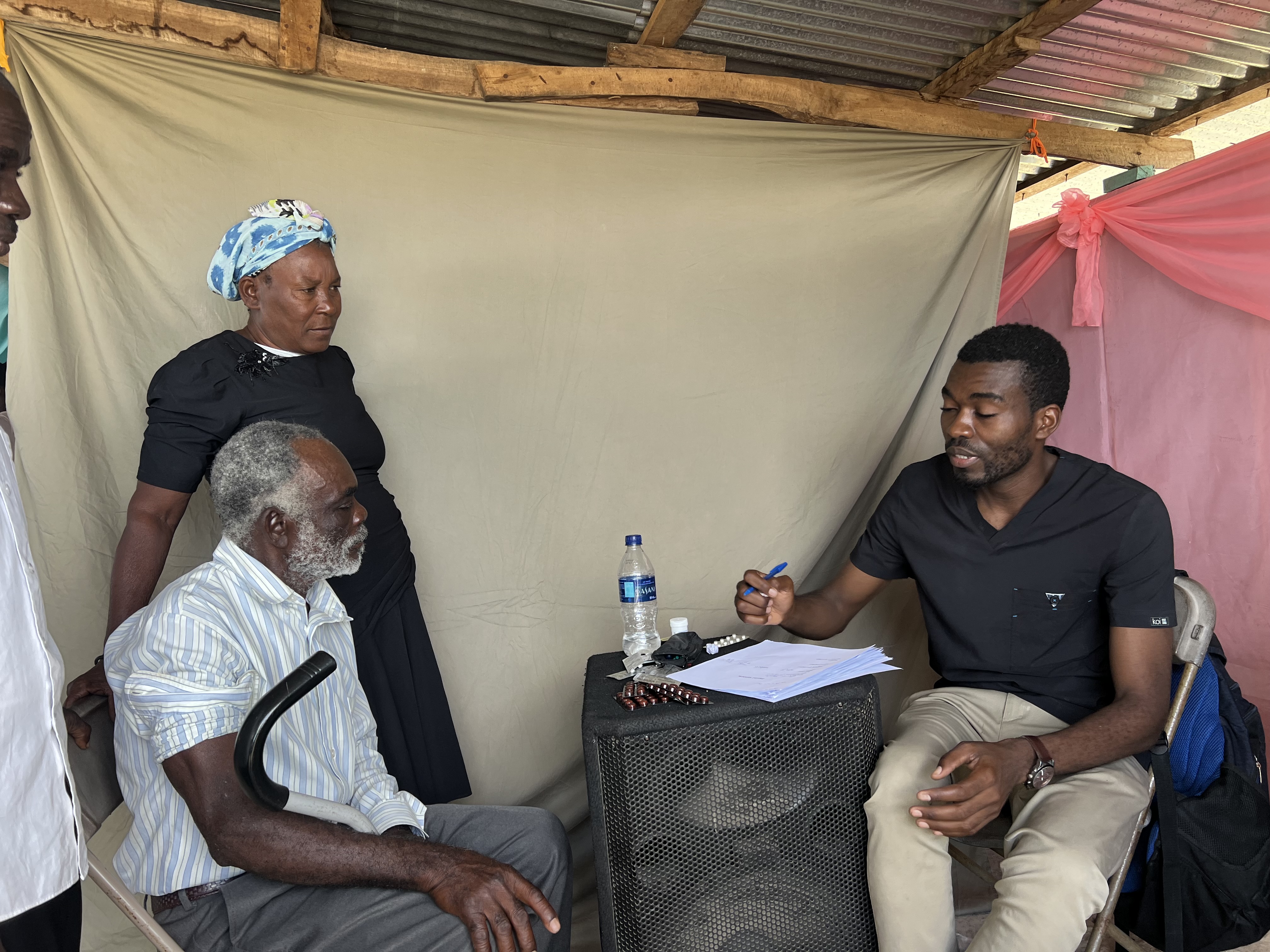 Mobile clinics Haiti and Dominican Republic  